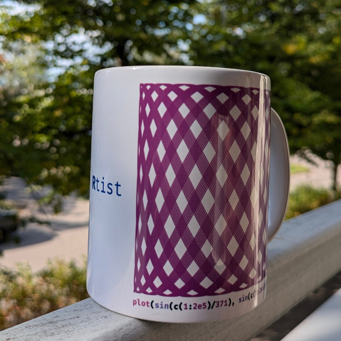 Mesh Mug